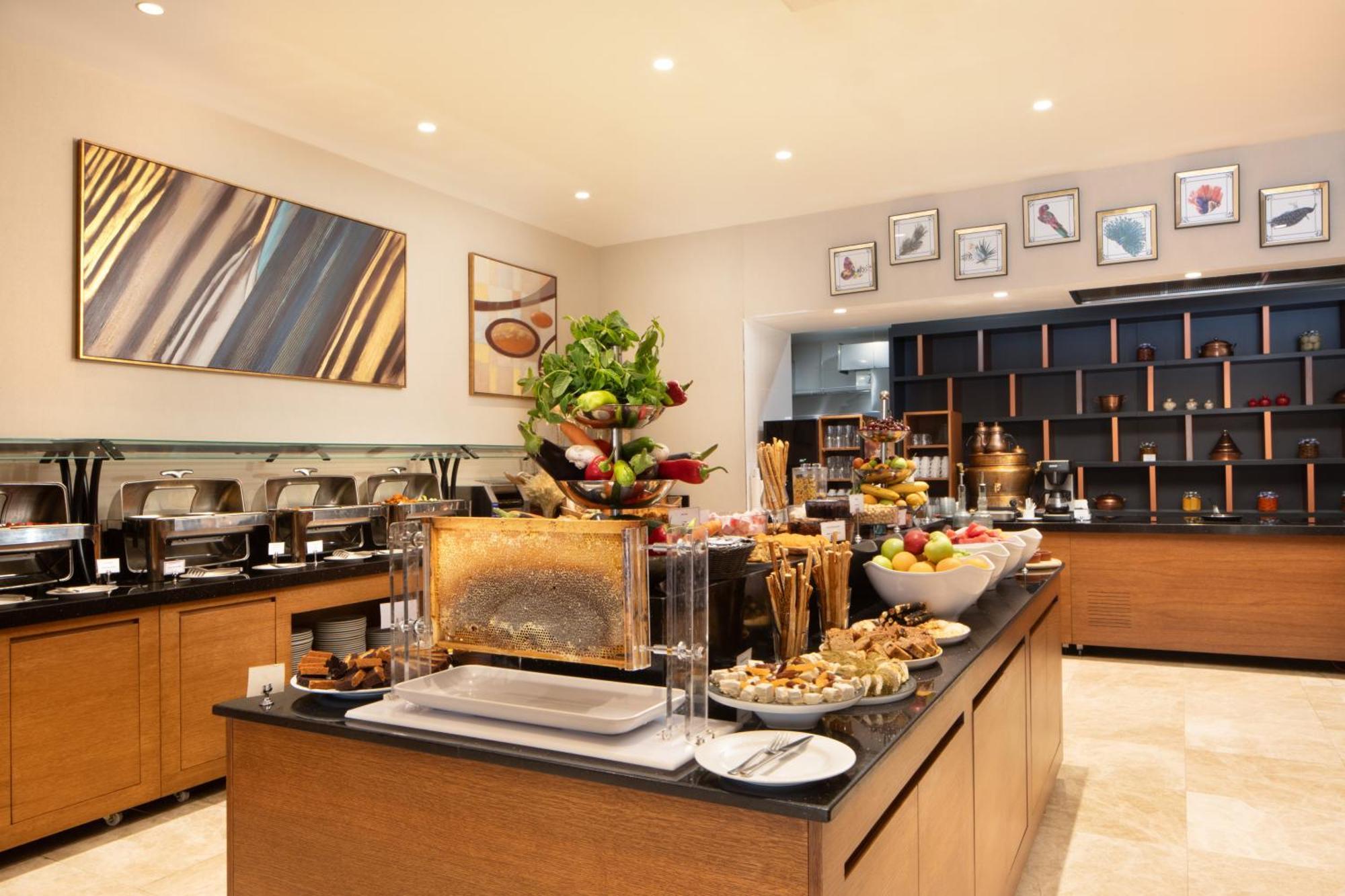 Hotel Ramada Plaza By Wyndham Istanbul Atakoy Exteriér fotografie