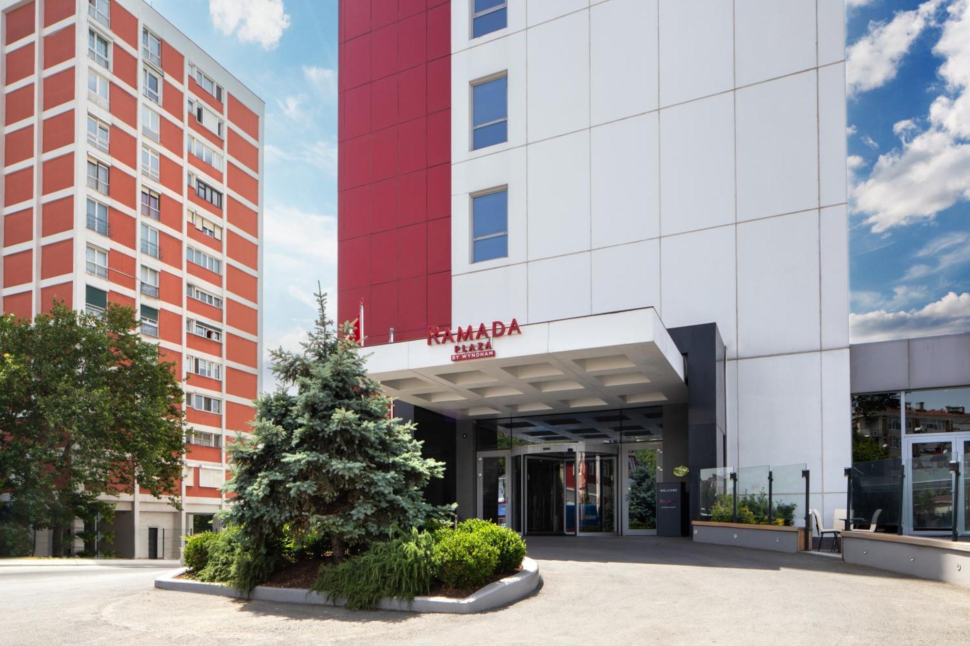 Hotel Ramada Plaza By Wyndham Istanbul Atakoy Exteriér fotografie