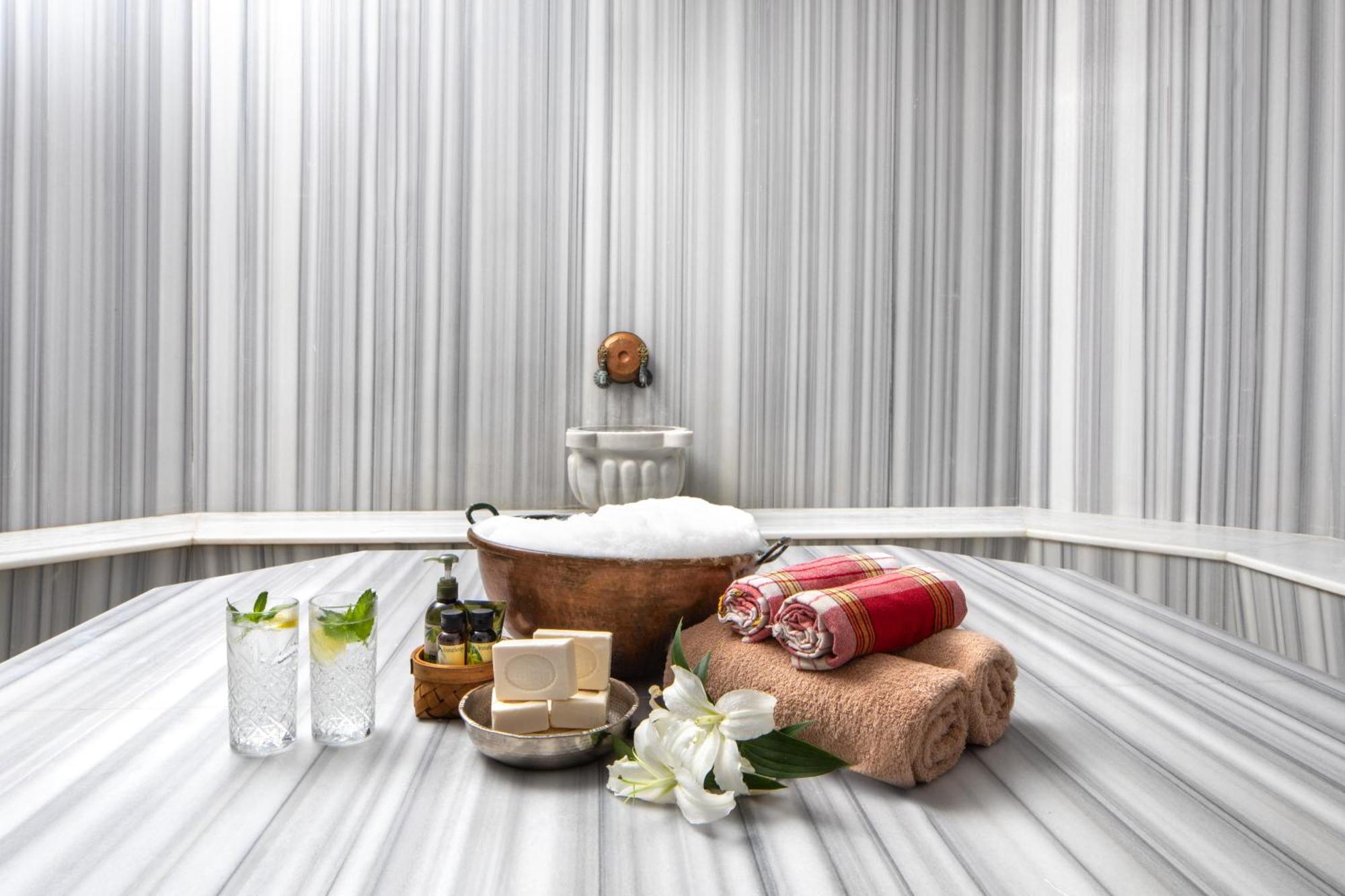 Hotel Ramada Plaza By Wyndham Istanbul Atakoy Exteriér fotografie