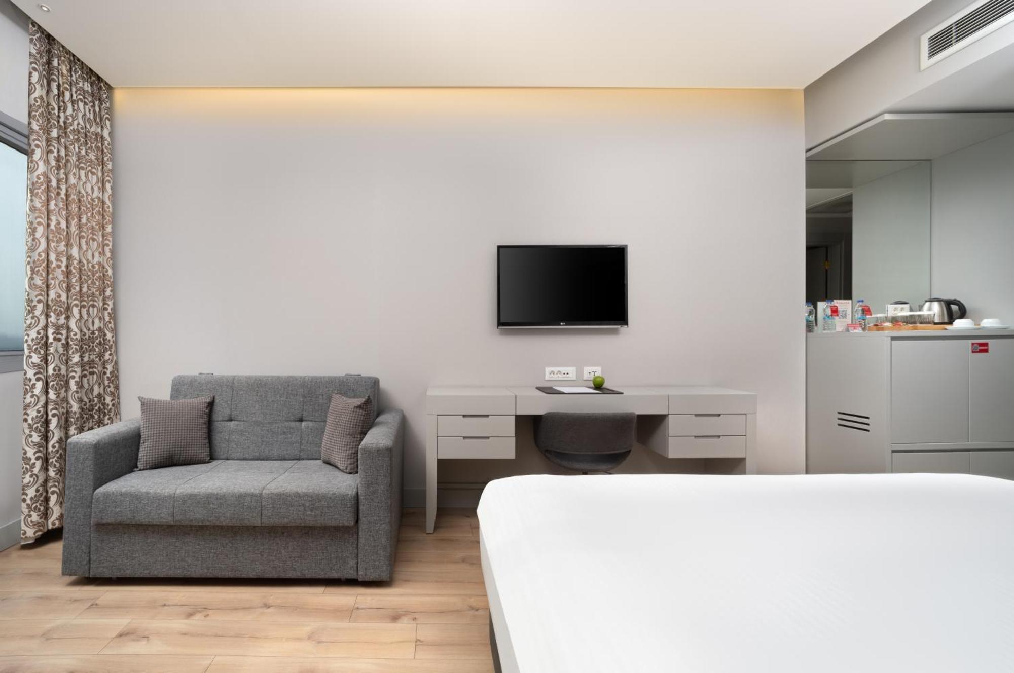 Hotel Ramada Plaza By Wyndham Istanbul Atakoy Exteriér fotografie